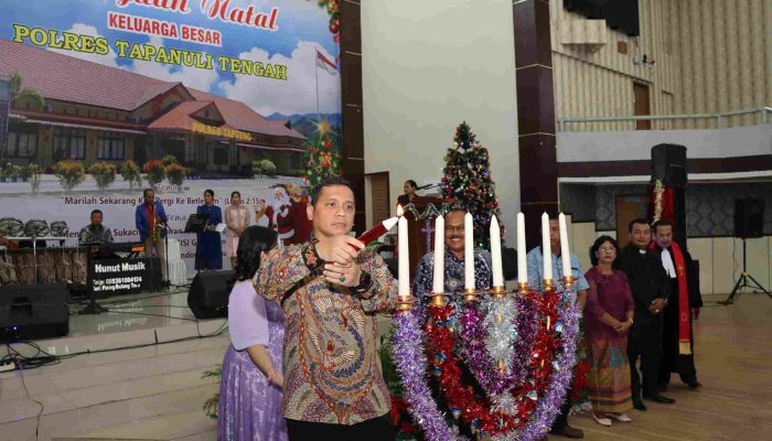 Damai Natal Penuhi Perayaan Natal Polres Tapteng